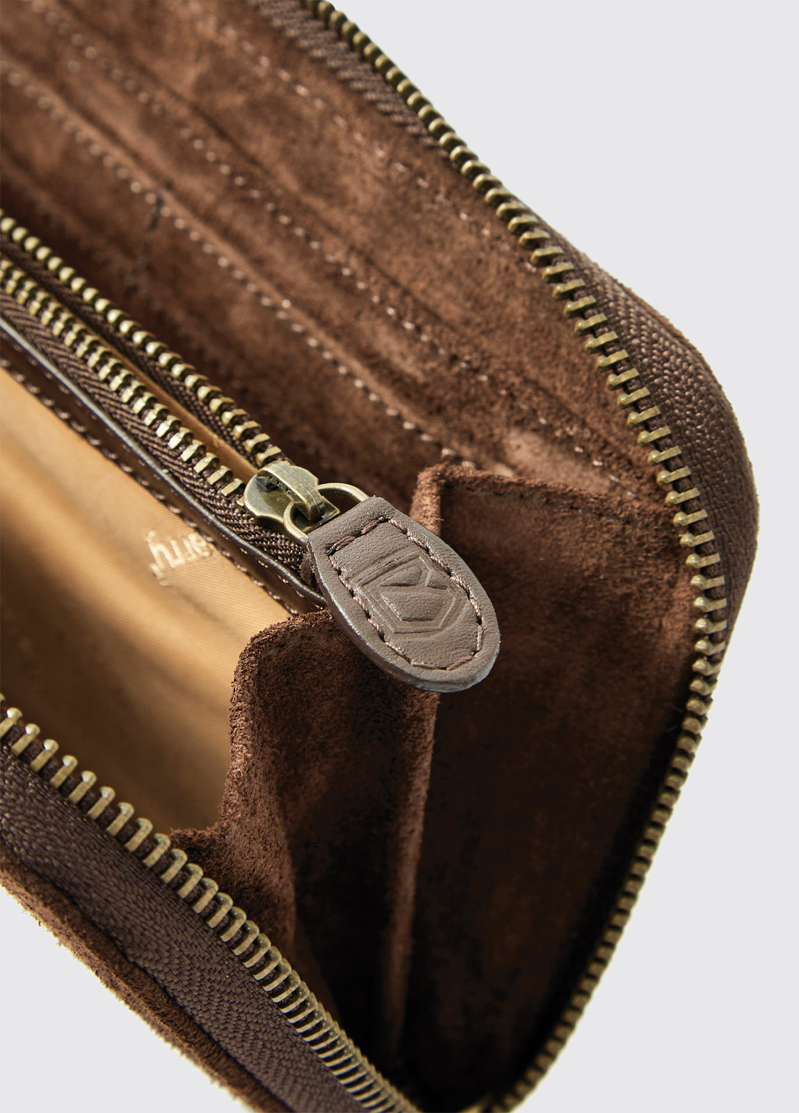 Vintage Womens Genuine Leather Clutch Wallet Purse Zip Around Wallet for Women, Brown